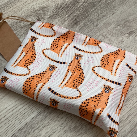 Rock Fleur Glacial Face Mask - Picture 10 of 11